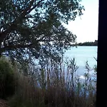 Jolie Dans Un Endroit Paisible, A 3 Mn De La Et De La Montagne Villa *