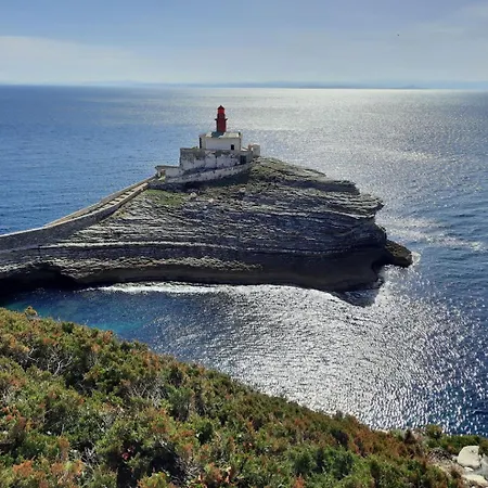 Jolie Dans Un Endroit Paisible, à 3 Mn De La Et De La Montagne * Ventiseri